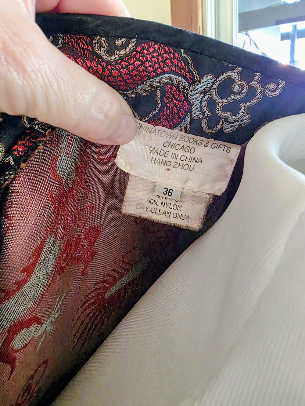 Vintage CHEONGSAM Dress Dragon Embroidered Mandarin Dress HANG ZHOU - Picture 4 of 6